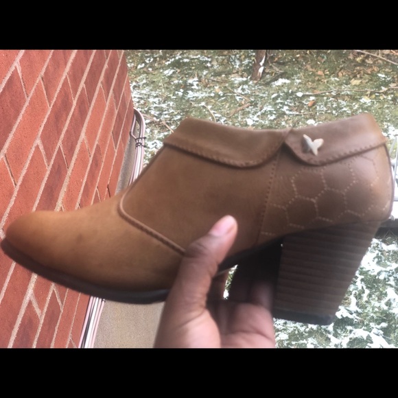 Heels - Picture 4 of 8